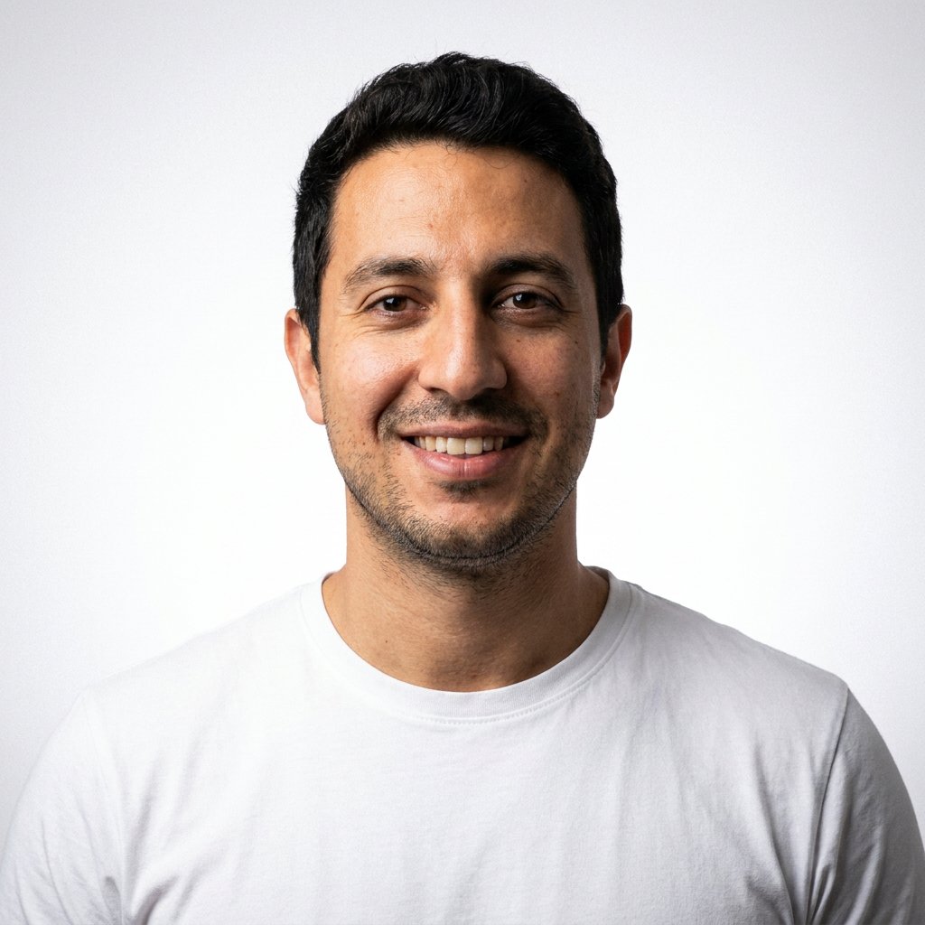 AI actor headshot – Plain T-Shirt · Clean White (example 5)